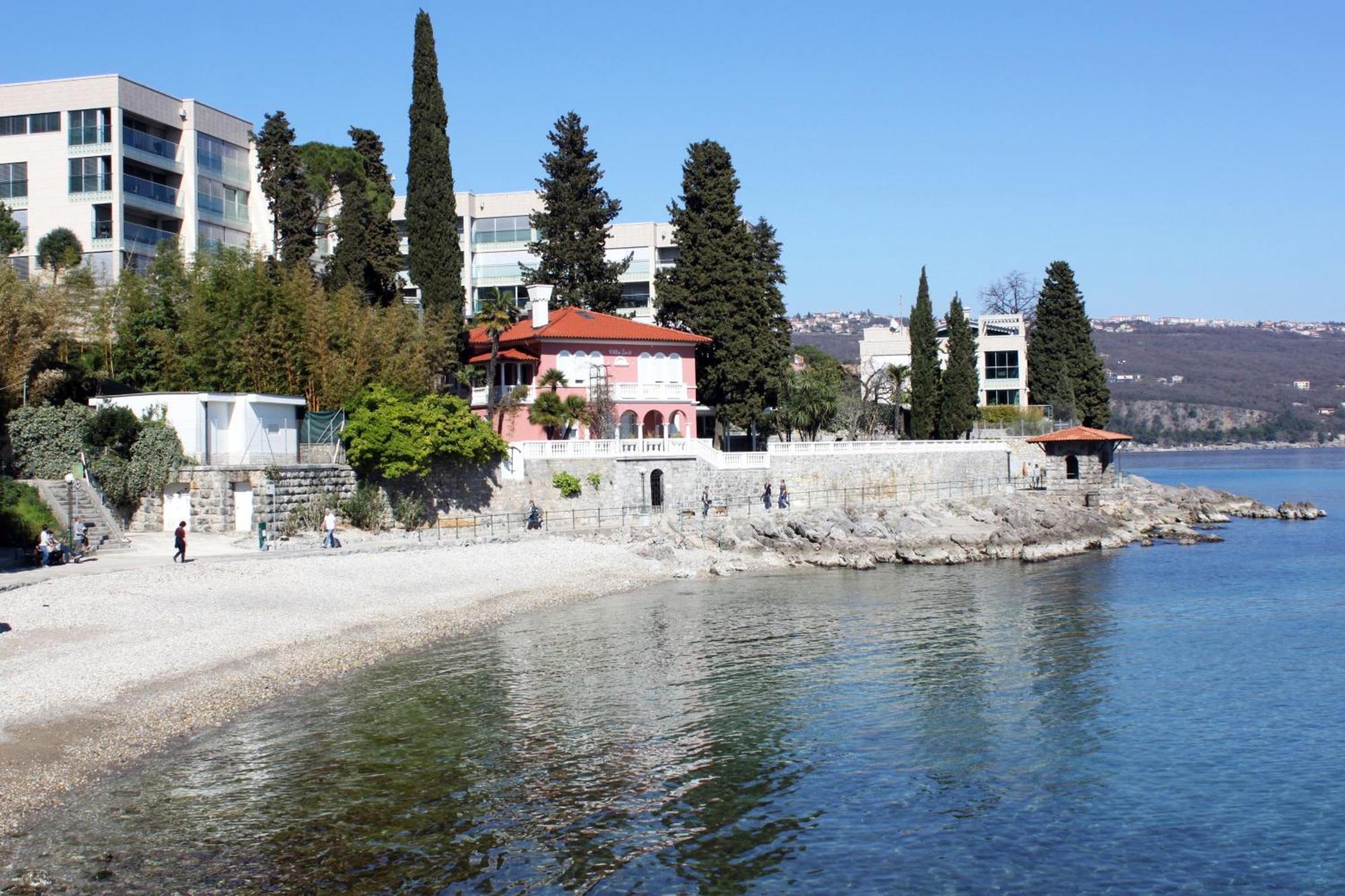 Lovely Studio Apartment By The Sea In Volosko Opatija Zewnętrze zdjęcie